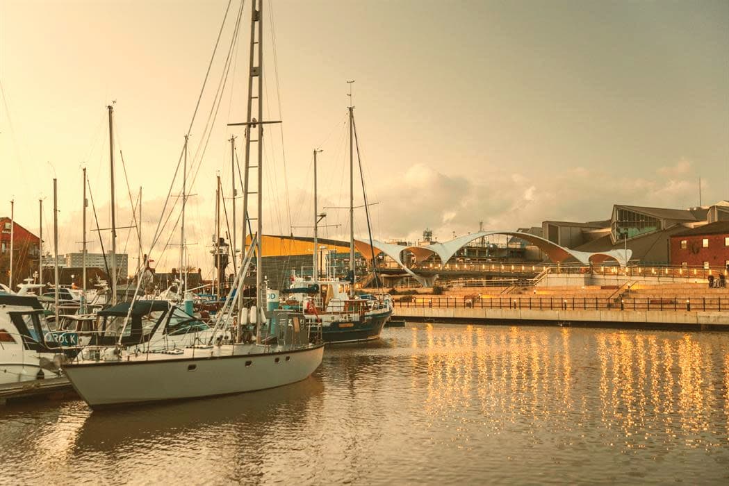 Hull Marina